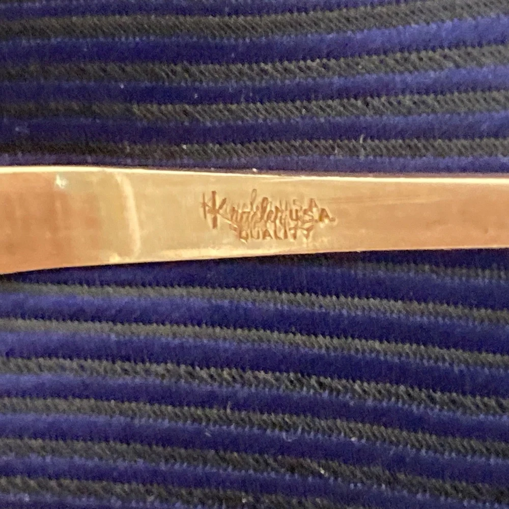 Vintage 1938–1952 Kreisler USA Gold-Plated Tie Bar with Drape Chain –  38-52